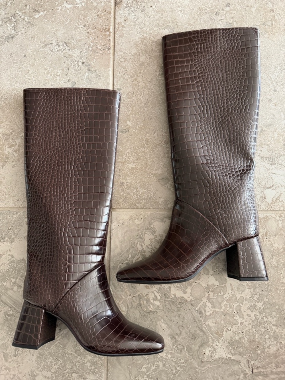 On 34th Millerr Square-Toe Knee High Boots Croc-Embossed in Mahogany Size 7, NEW - Picture 2 of 8